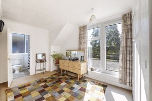 Photo 21- click for photo gallery